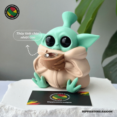 BABY YODA BONG BY HIPPIE